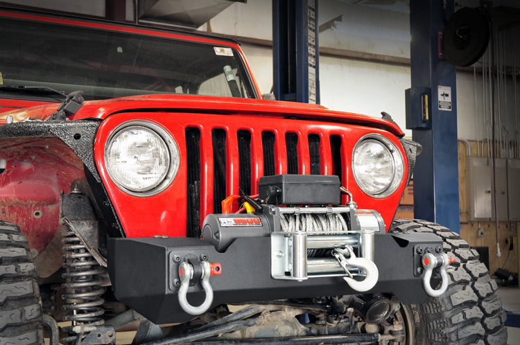 Rough Country D Ring Shackles And Mounts - TJ Stubby - XJ Winch - Jeep Cherokee XJ (84-01) Wrangler TJ (97-06)
