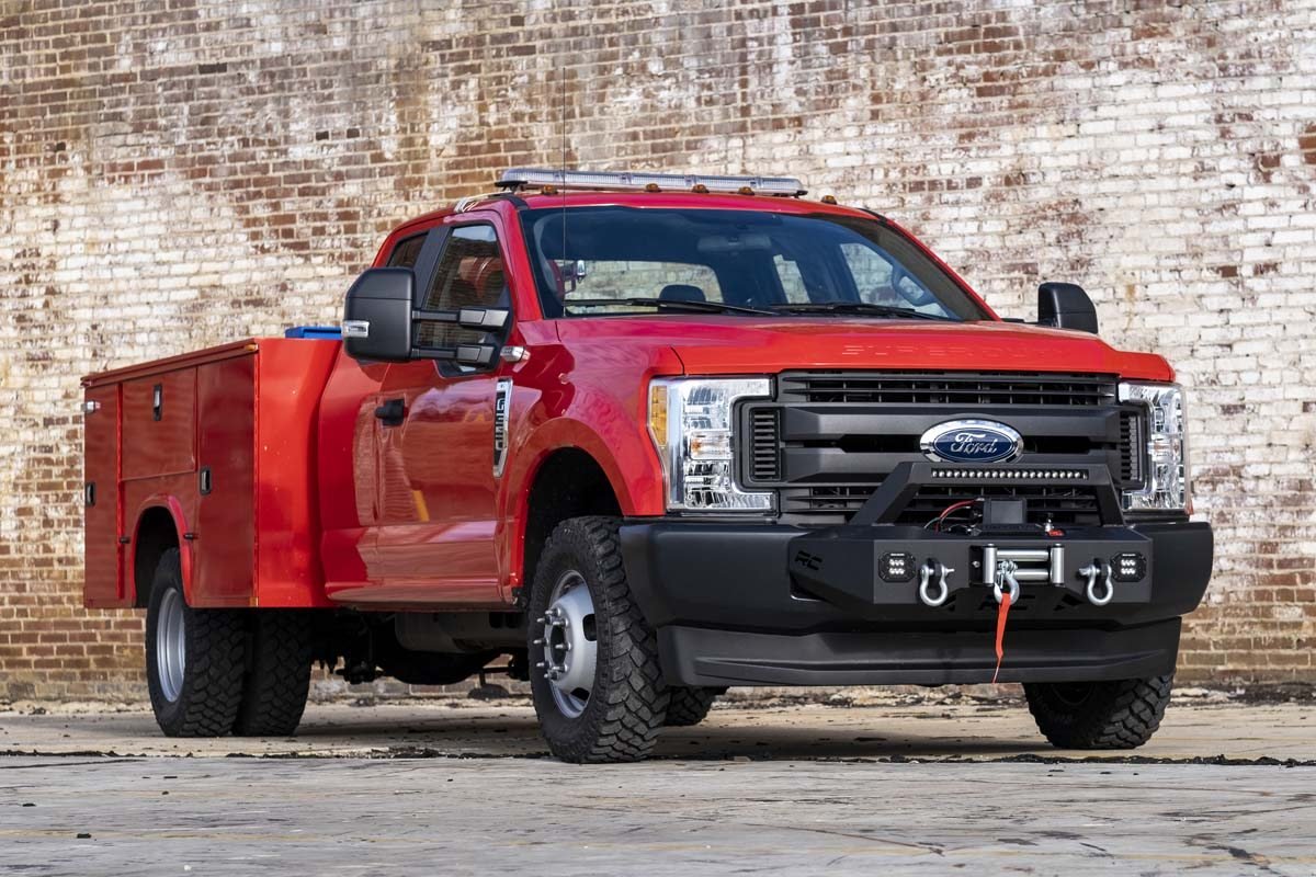 EXO Winch Mount Kit - Ford F-250 F-350 Super Duty 2WD 4WD (17-20)