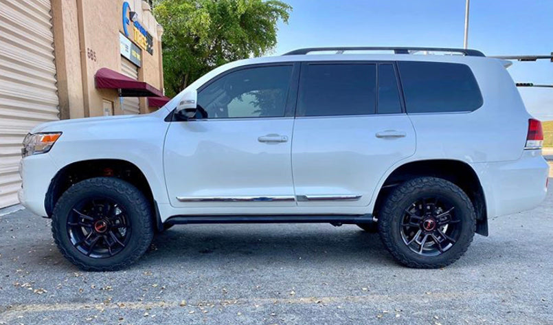 Dobinsons 1.0 - 2.5" IMS Lift Kit for Toyota Land Cruiser 200 Series 2008-2021