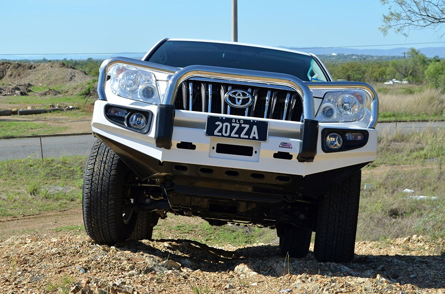 Dobinsons 4x4 Stainless Loop Deluxe Bullbar for Toyota Land Cruiser 150 2009 to 2013 Only (Initial Release Models)(BU59-3662)