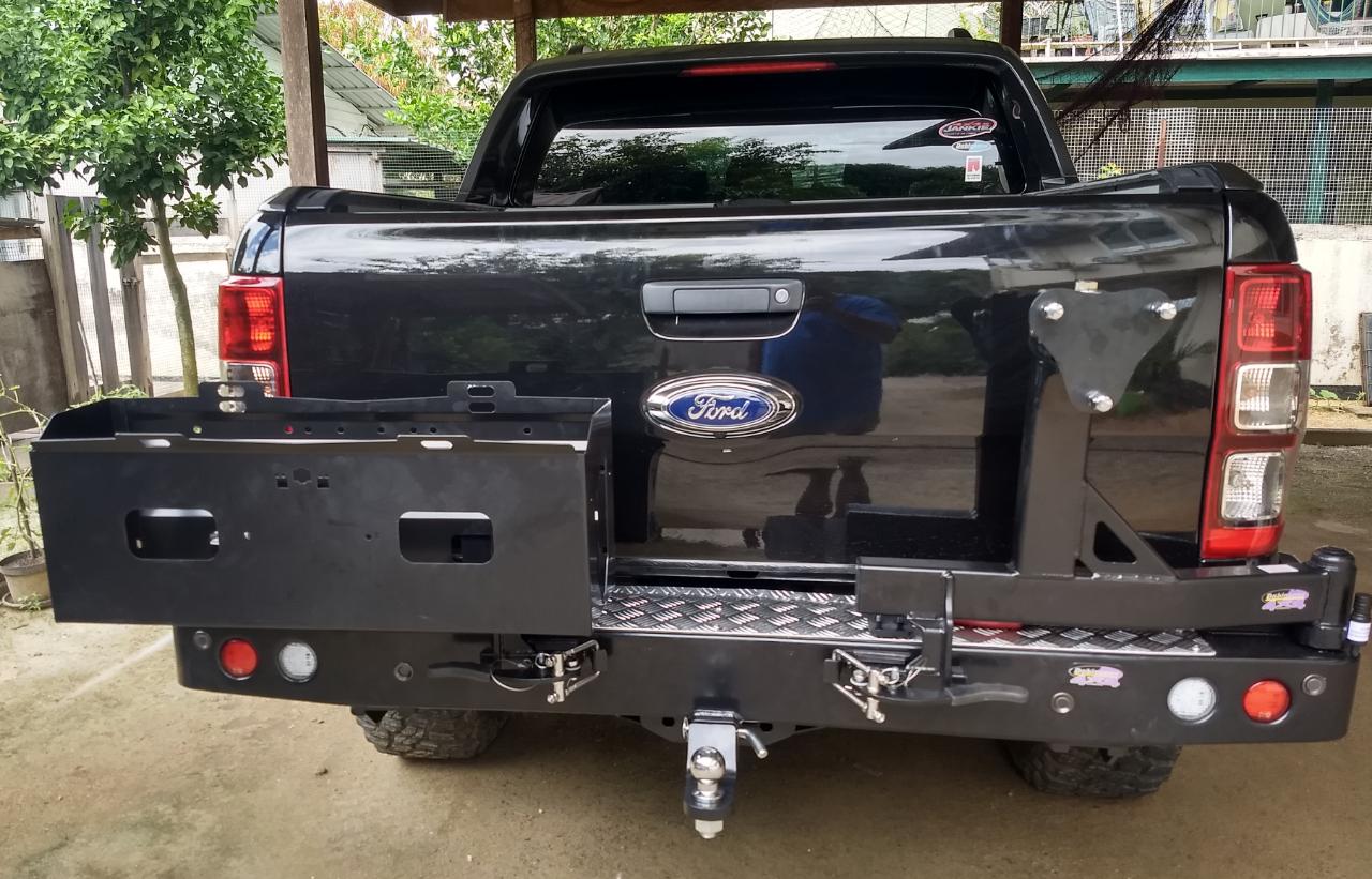 REAR BAR FORD RANGER PXII 2015+ WITH SINGLE WHEEL CARRIER & DUAL JERRY CAN HOLDER