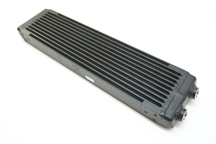 Universal Dual-Pass Oil Cooler / RS Porsche / M22 X 1.5 / 24L X 5.75H X 2.16W