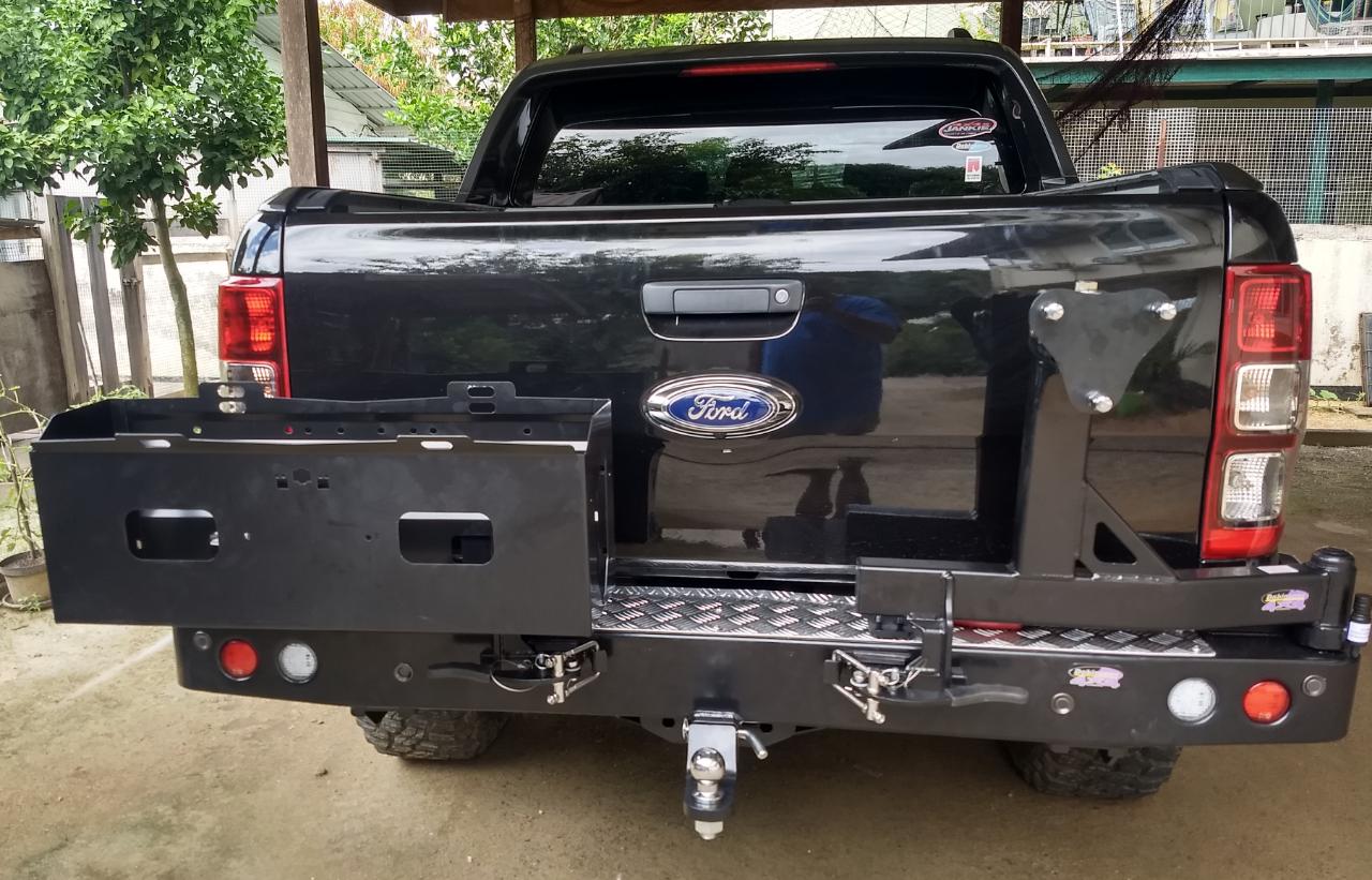 REAR BAR FORD RANGER PX 2011+ WITH SINGLE WHEEL CARRIER & DUAL JERRY CAN HOLDER