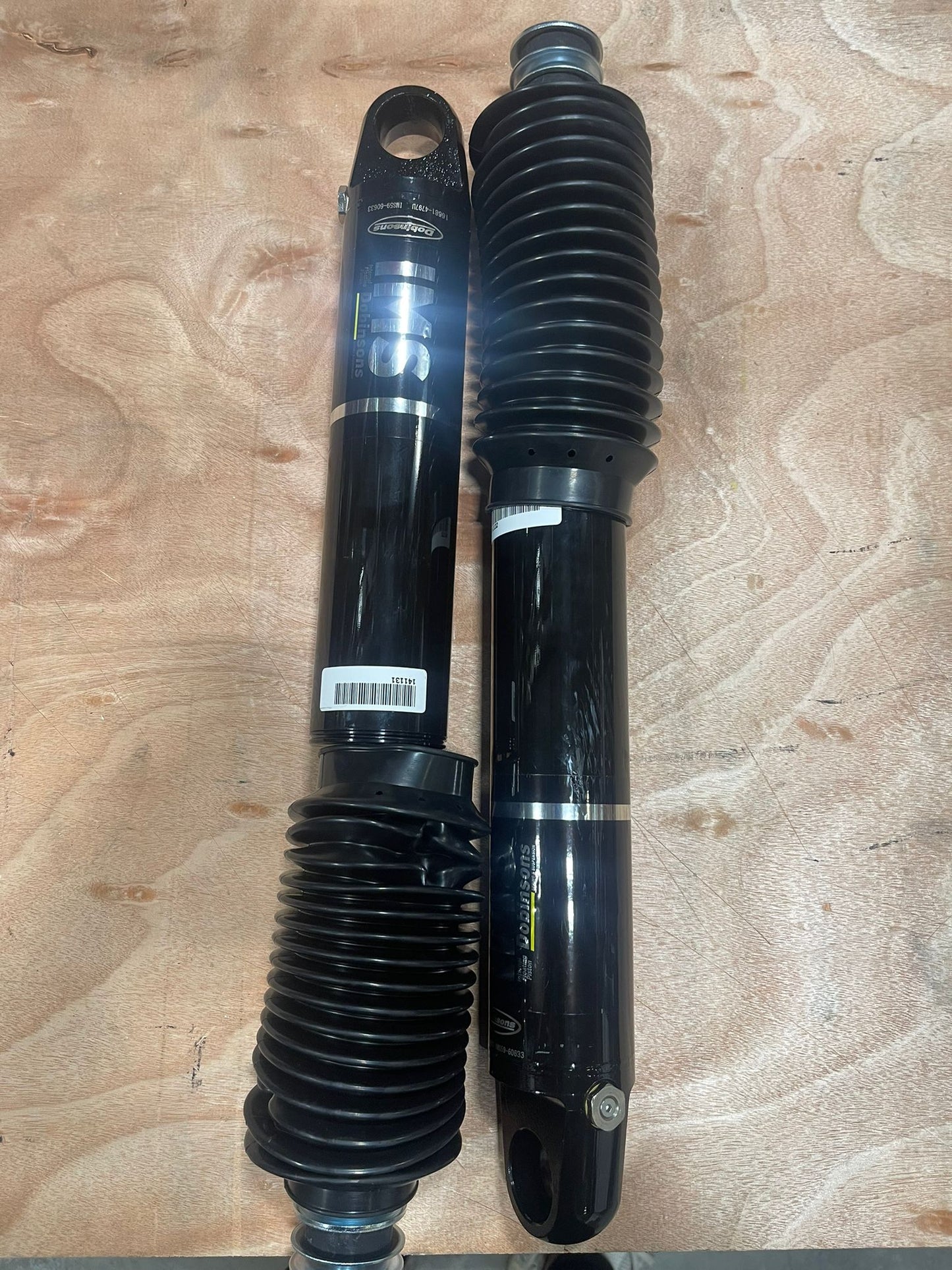 Dobinsons Scratch and Dent IMS Rear Shocks (IMS59-60633)